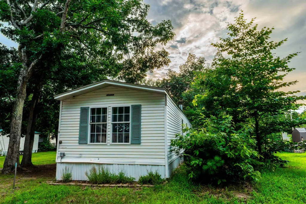 76 Pineland Park Road Milton NH 03851