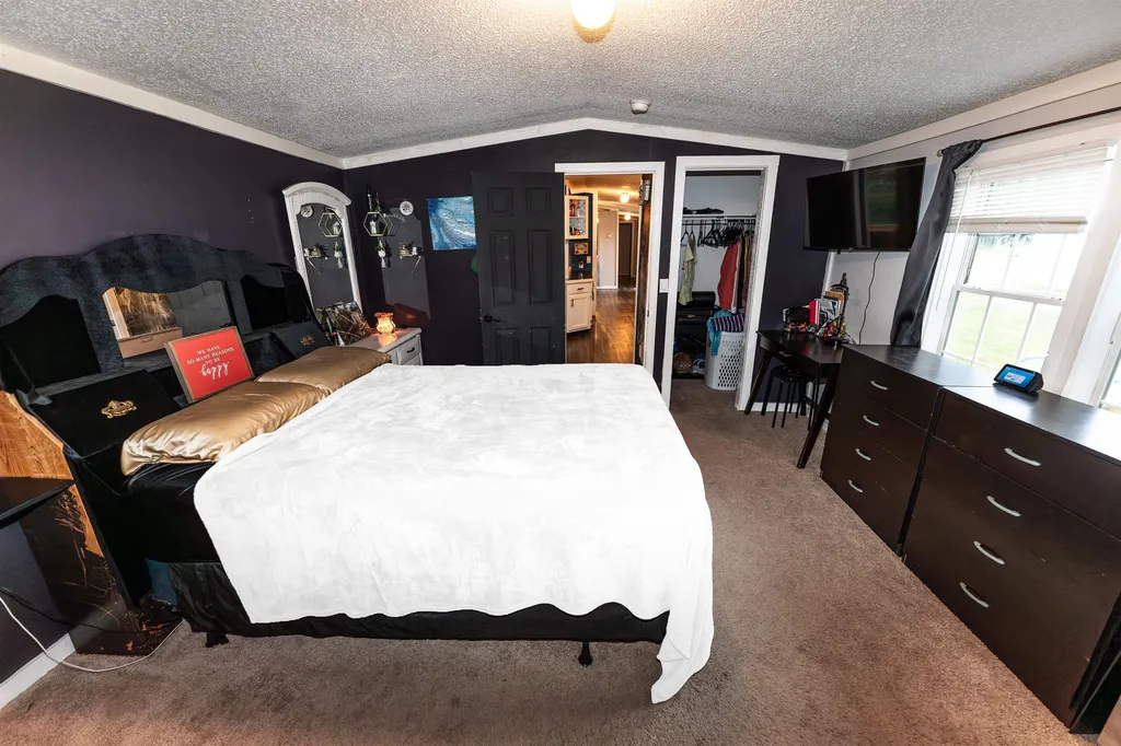 76 Pineland Park Road Milton NH 03851