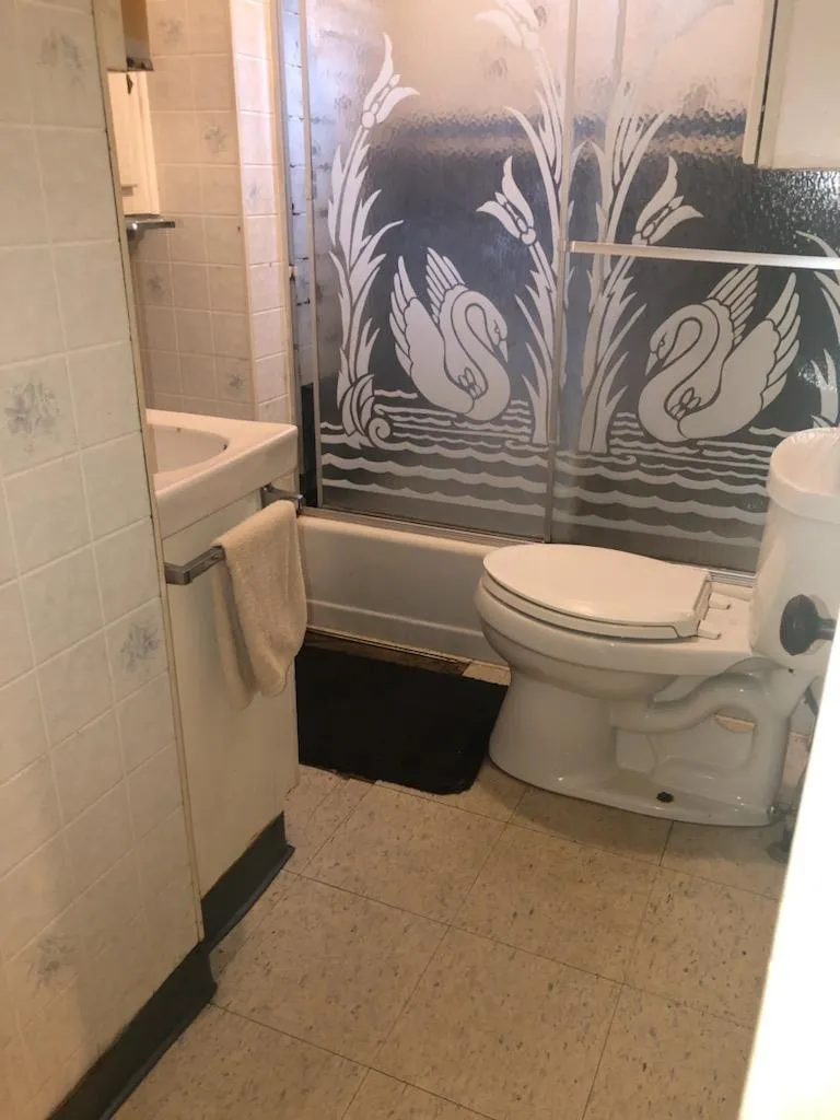 552 Arah Street Hooksett NH 03106