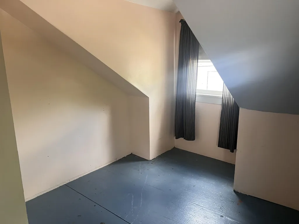 552 Arah Street Hooksett NH 03106