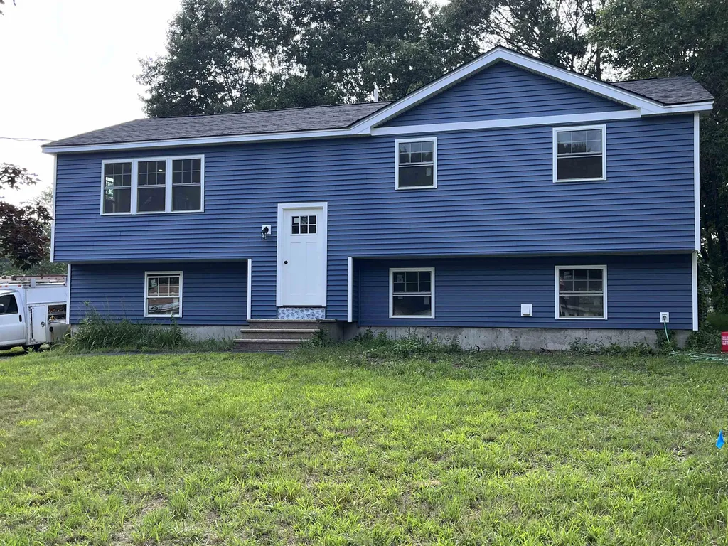 9 Redwing Road Concord NH 03301