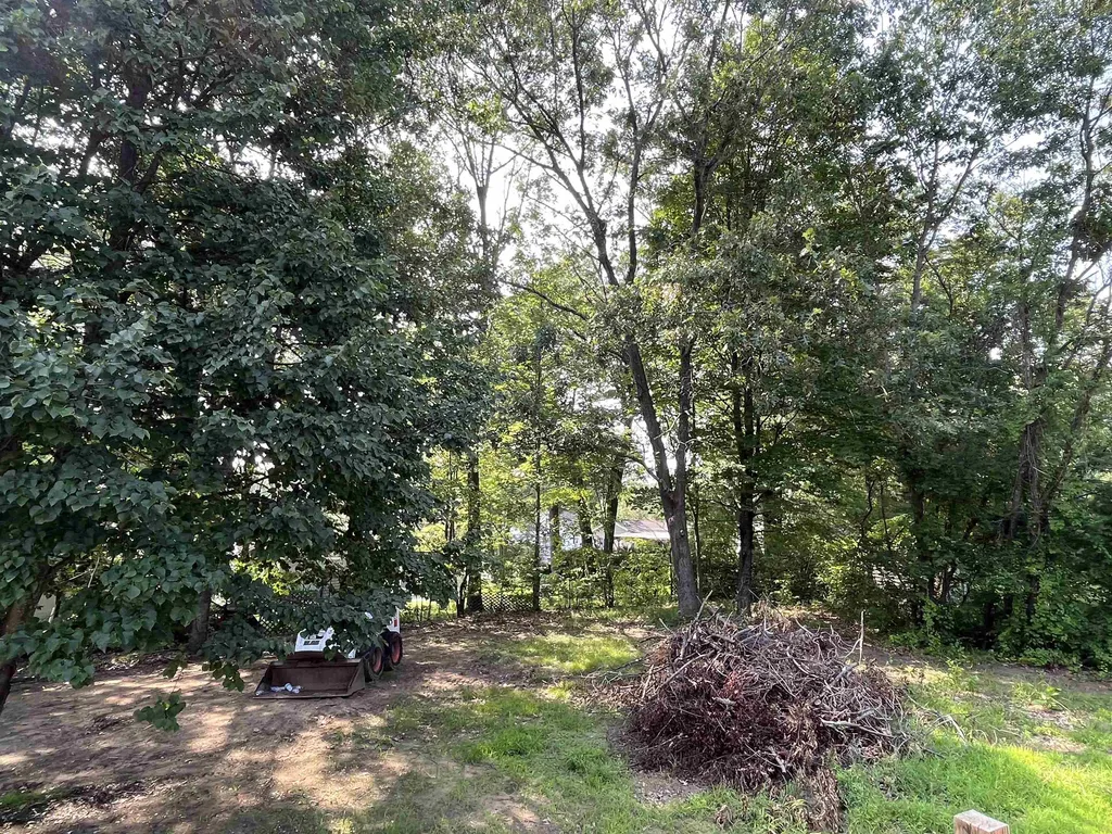 9 Redwing Road Concord NH 03301