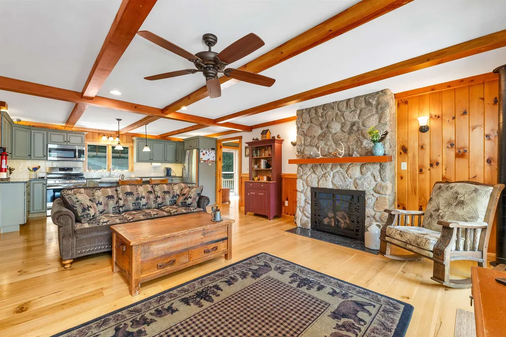 577 Crew Road Wakefield NH 03872