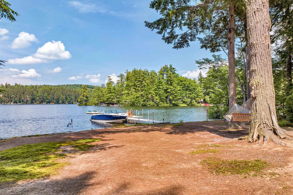 577 Crew Road Wakefield NH 03872