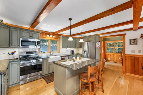 577 Crew Road Wakefield NH 03872