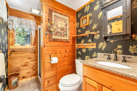 577 Crew Road Wakefield NH 03872
