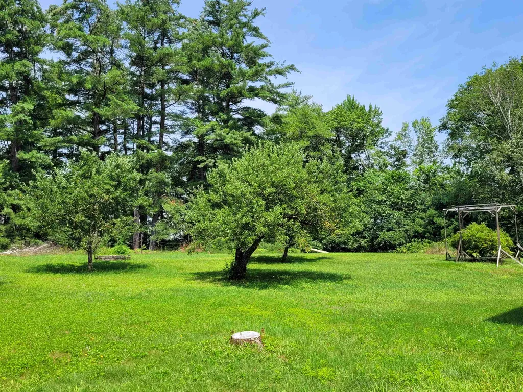 20 Skinner Street Claremont NH 03743