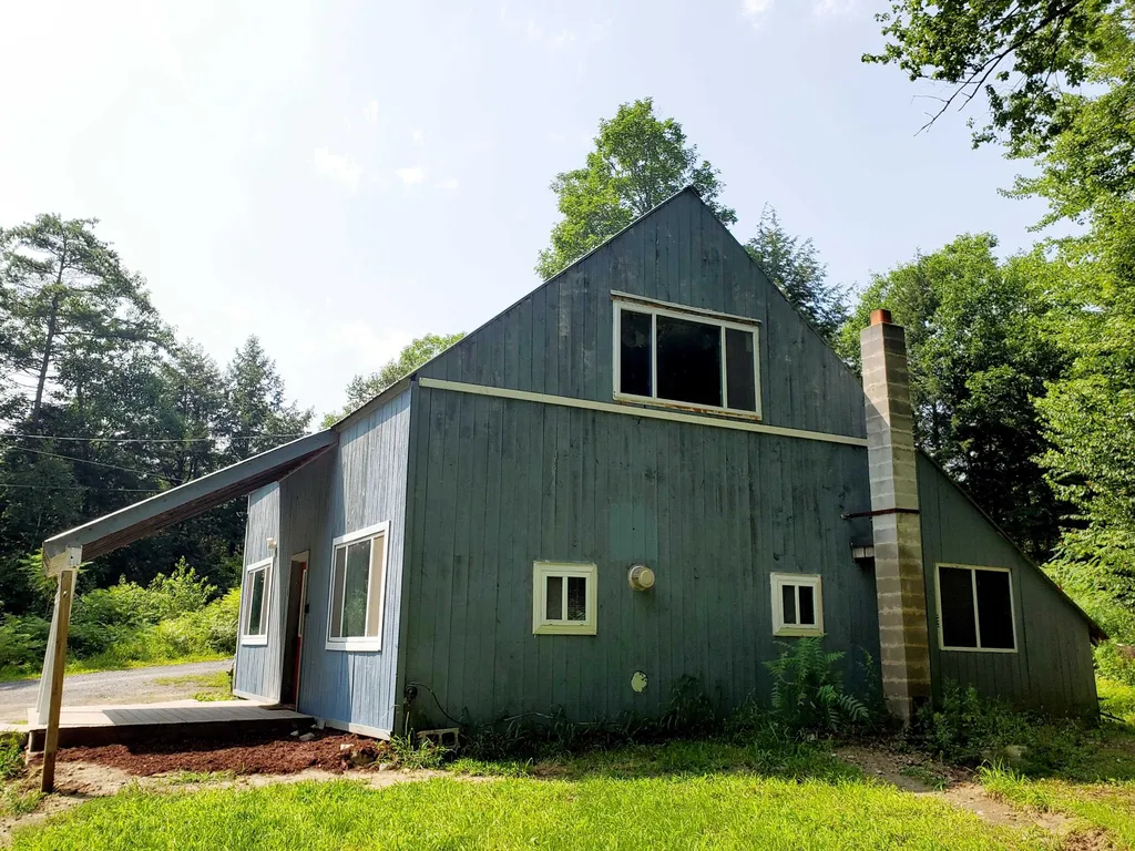 6 Nick's Lane Canaan NH 03741