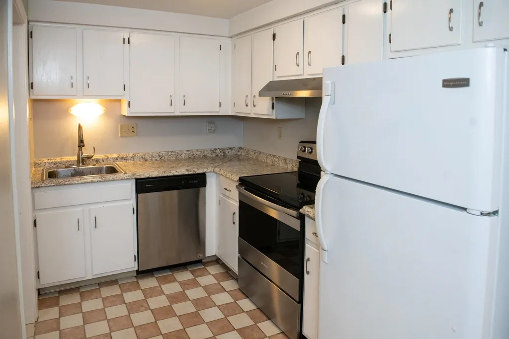 79a East Ridge Road Merrimack NH 03054
