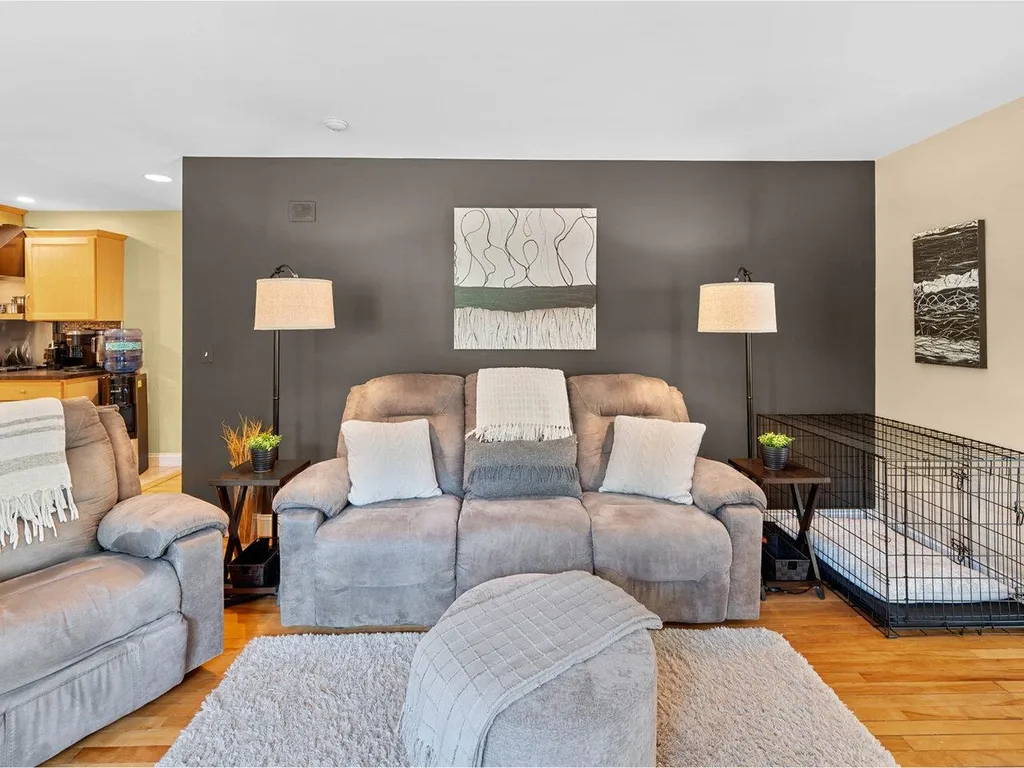 73 Birchcliff Parkway Burlington VT 05401