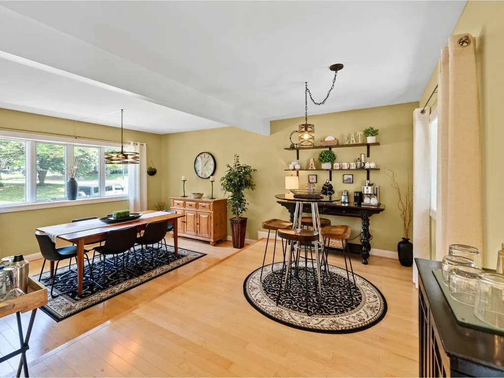 73 Birchcliff Parkway Burlington VT 05401