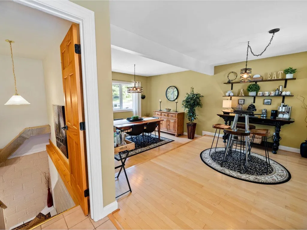 73 Birchcliff Parkway Burlington VT 05401