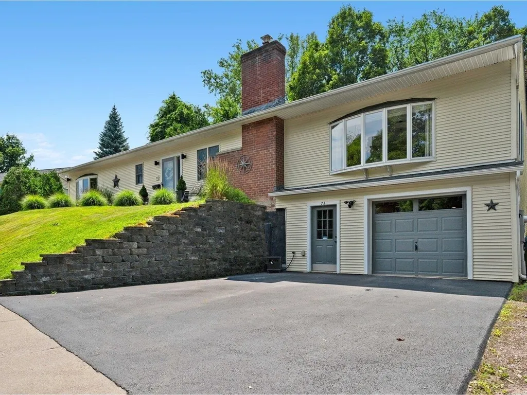 73 Birchcliff Parkway Burlington VT 05401