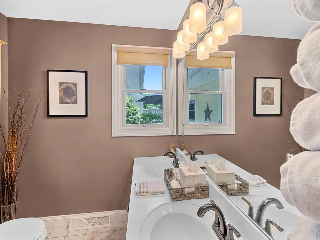 73 Birchcliff Parkway Burlington VT 05401