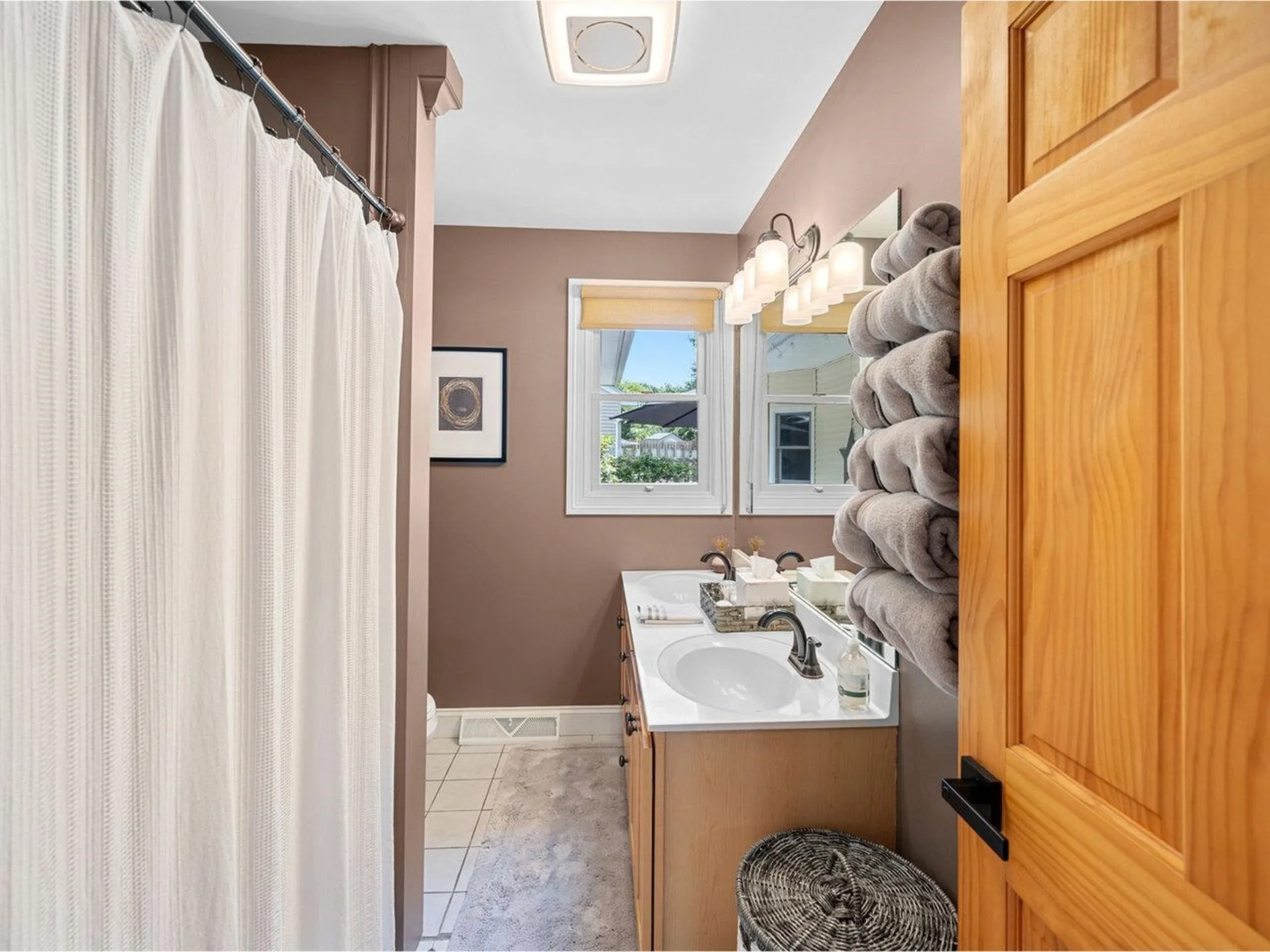 73 Birchcliff Parkway Burlington VT 05401