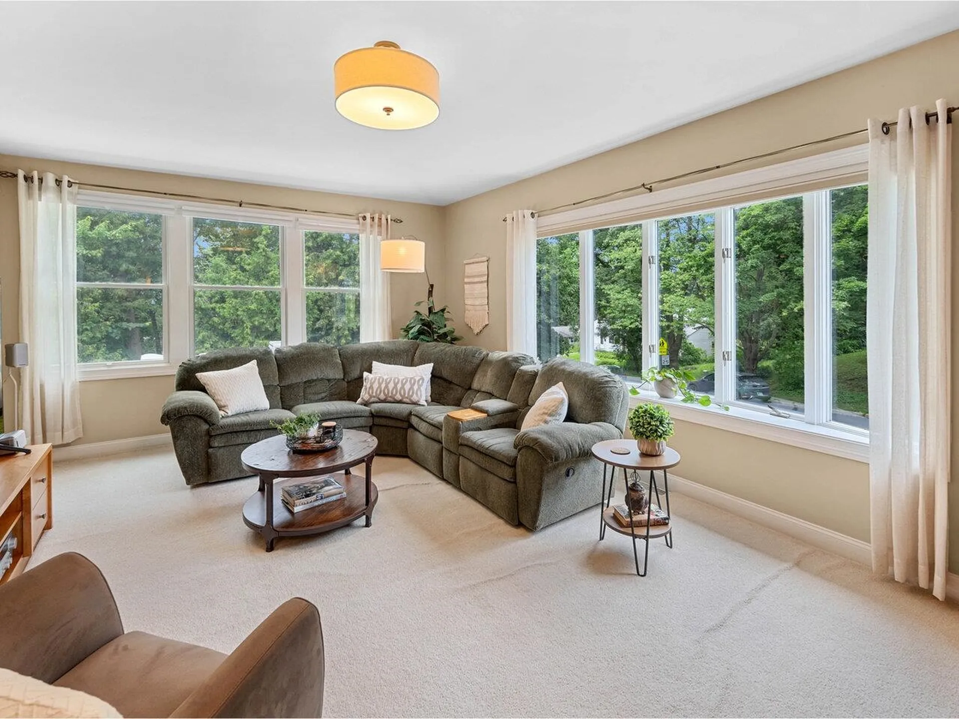 73 Birchcliff Parkway Burlington VT 05401