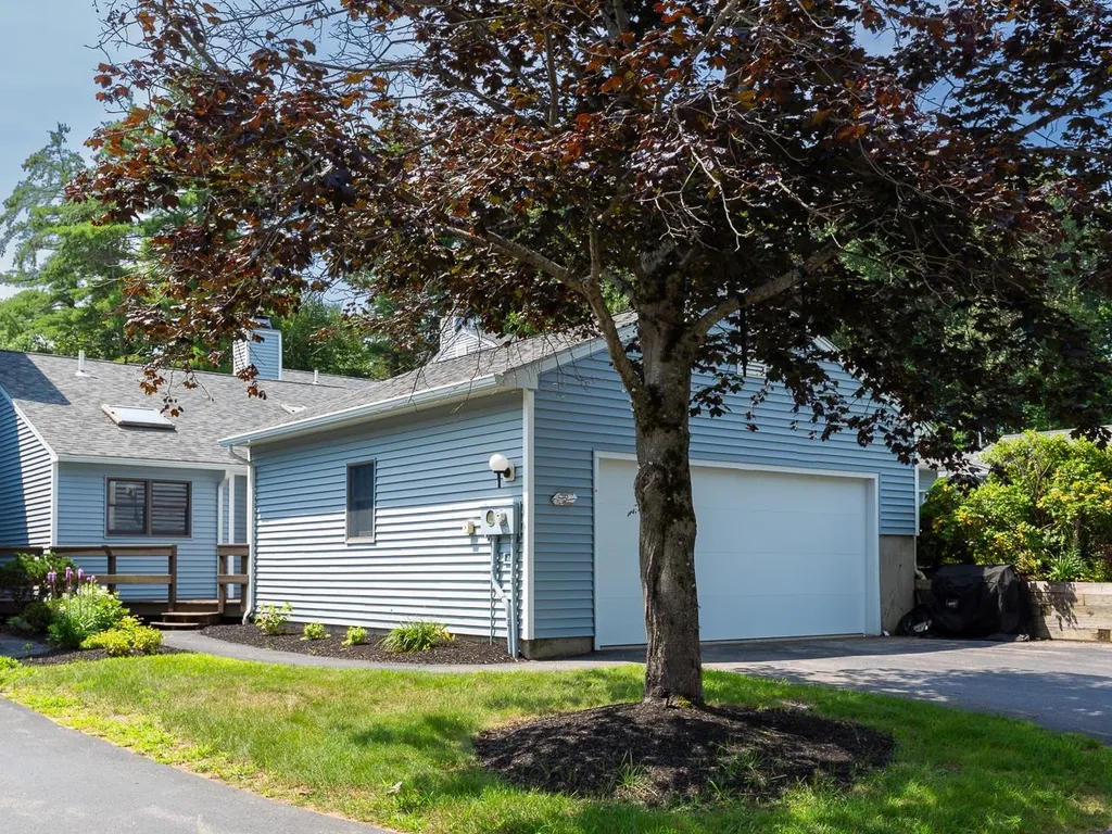 9 Bucks Hill Road Durham NH 03824