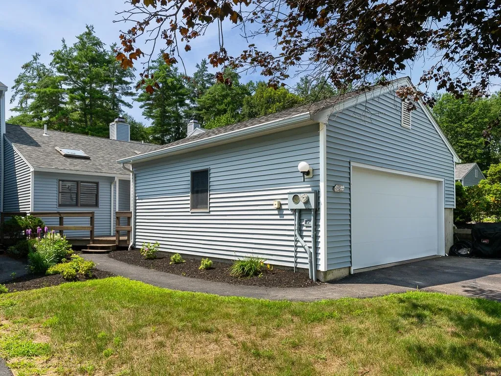 9 Bucks Hill Road Durham NH 03824