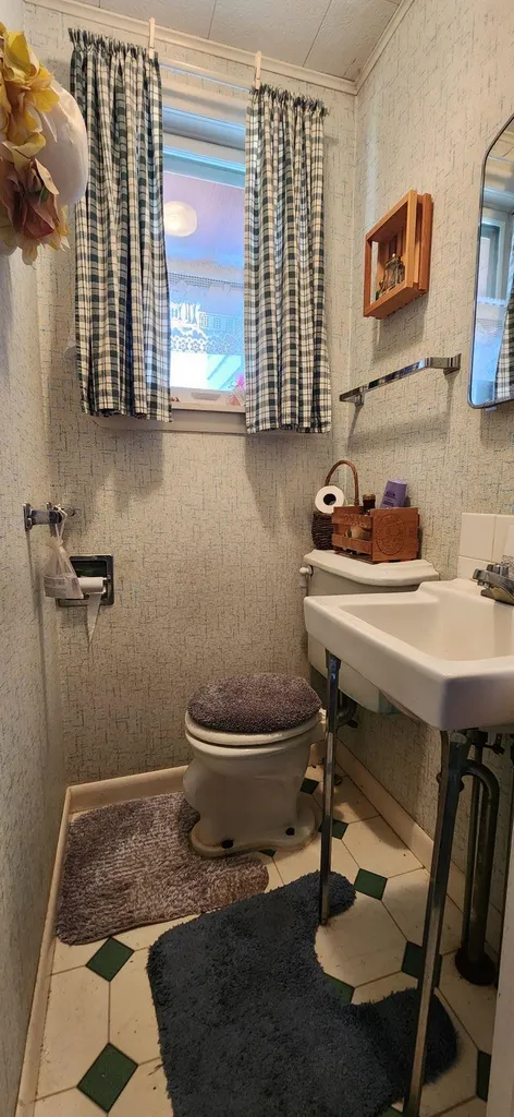 182 Madison Avenue Berlin NH 03570