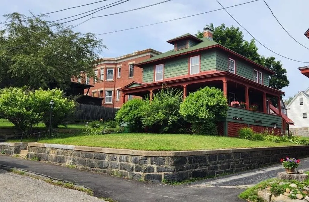 182 Madison Avenue Berlin NH 03570