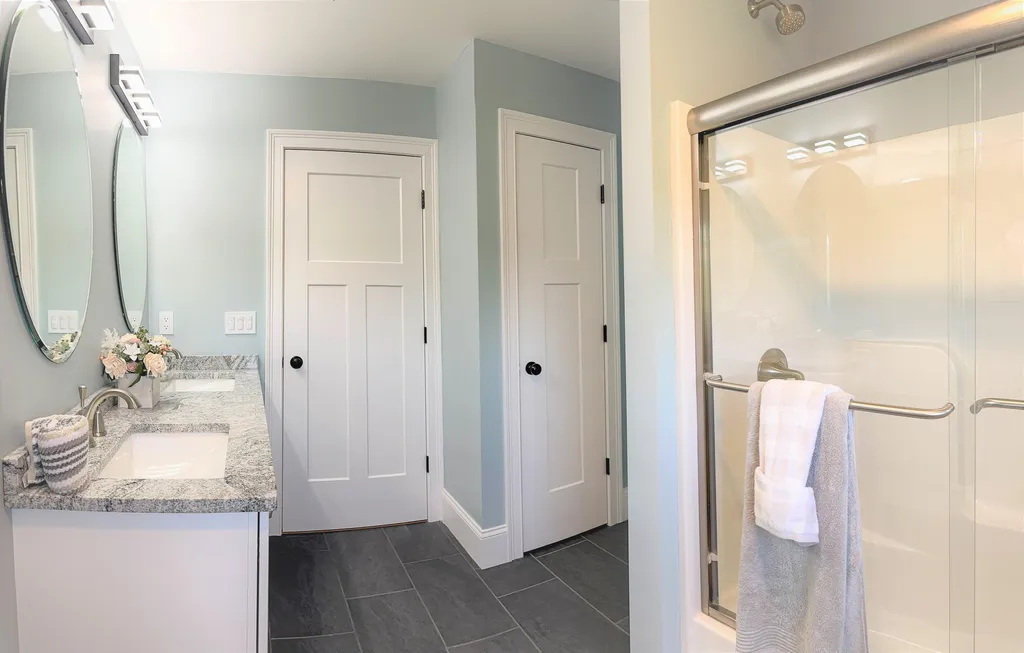 41 Burnham Road Windham NH 03087