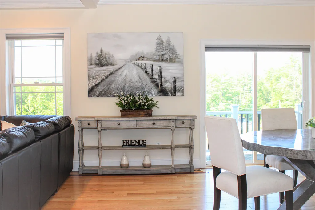 41 Burnham Road Windham NH 03087
