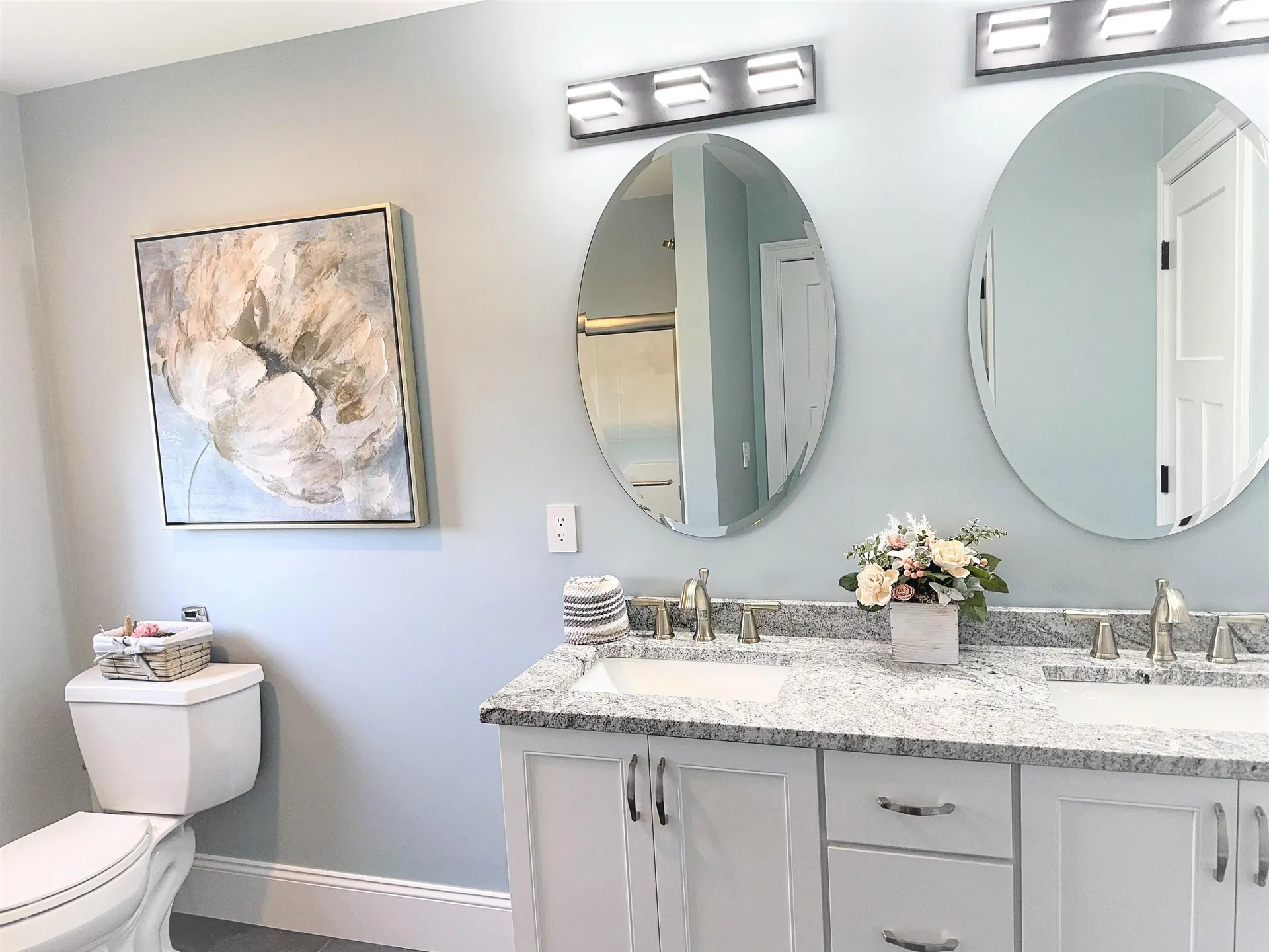 41 Burnham Road Windham NH 03087