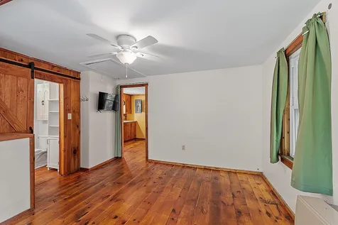 7 Lake Shore Drive Barnstead NH 03225