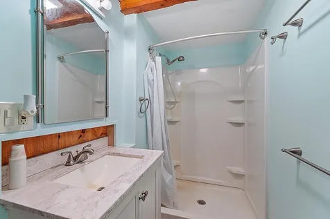 7 Lake Shore Drive Barnstead NH 03225