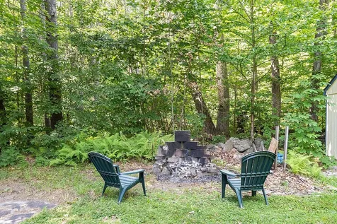 7 Lake Shore Drive Barnstead NH 03225