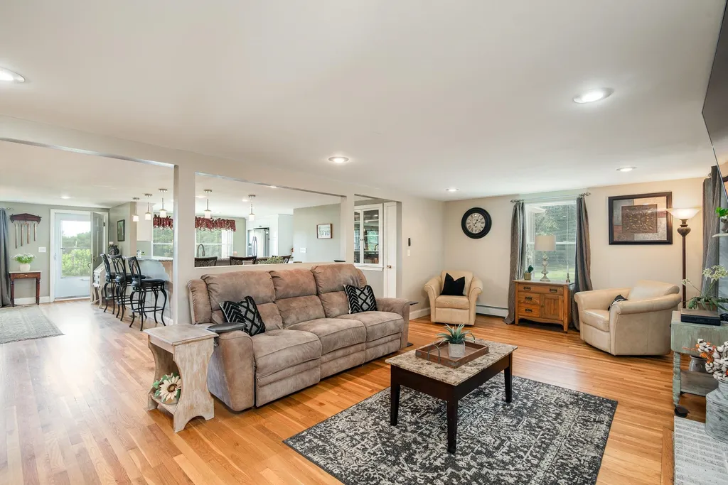 119 Walnut Street Rochester NH 03867