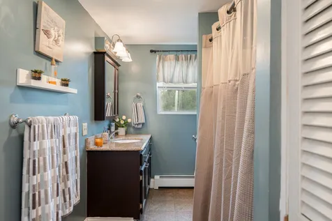 119 Walnut Street Rochester NH 03867
