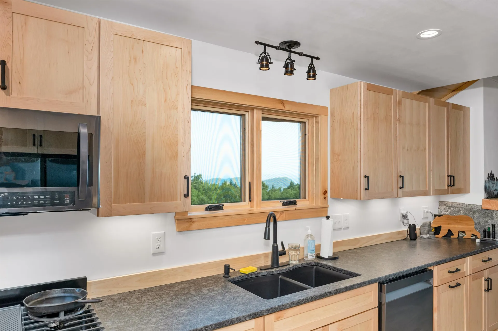 21 Passaconway Road Ossipee NH 03814