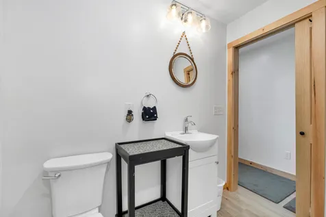 21 Passaconway Road Ossipee NH 03814