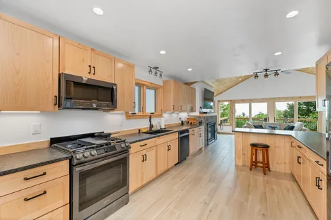 21 Passaconway Road Ossipee NH 03814