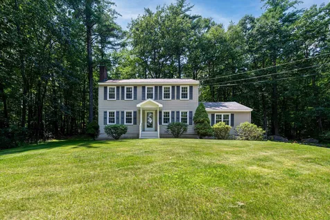 16 Sage Court Goffstown NH 03045