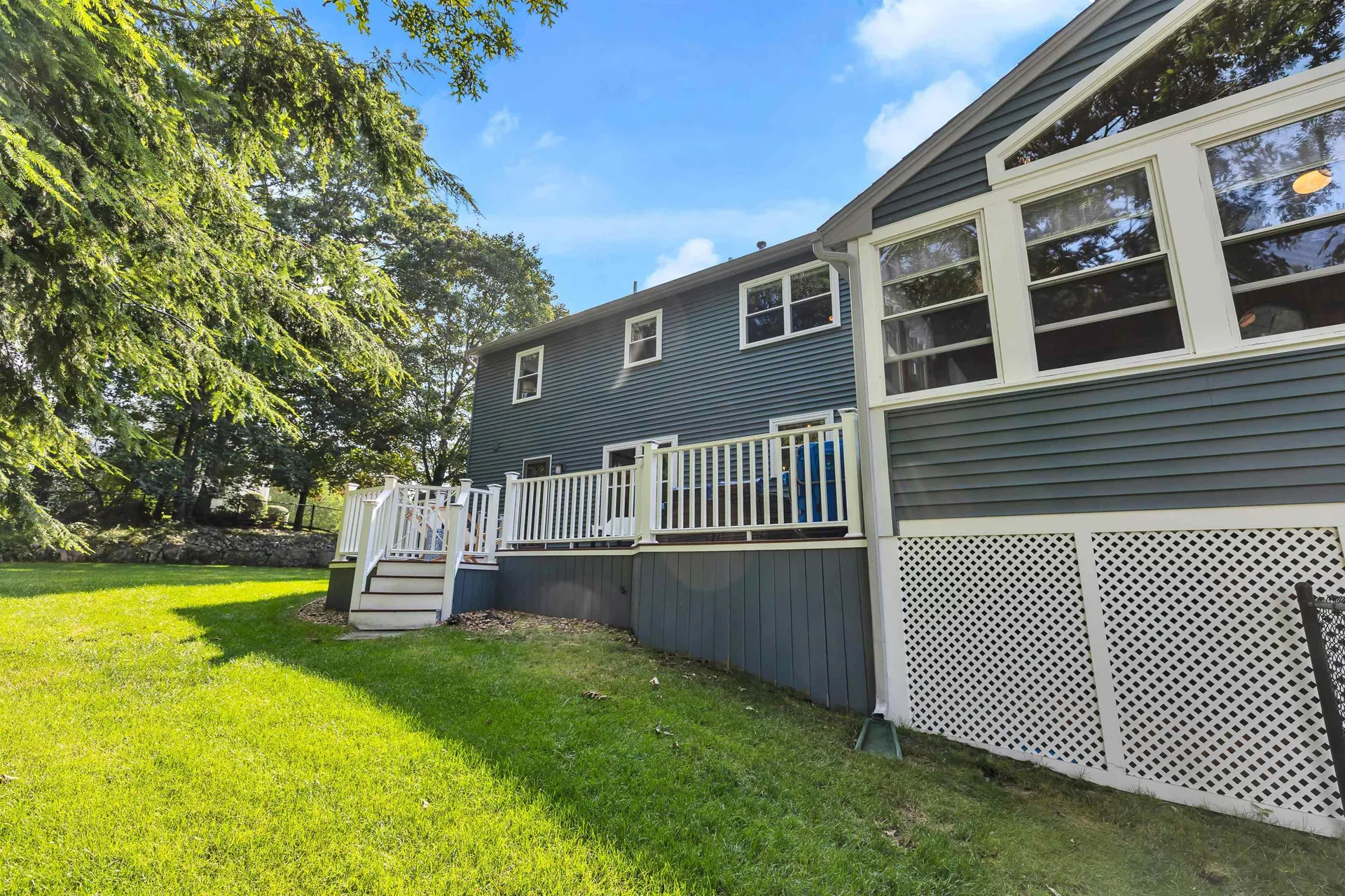 390 Currier Drive Manchester NH 03104