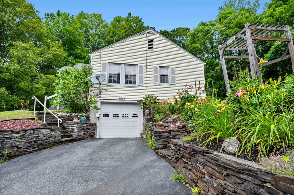 85 Franklin Street Barre City VT 05641