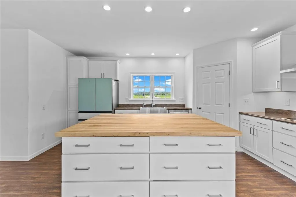 4818 Munger Street New Haven VT 05472