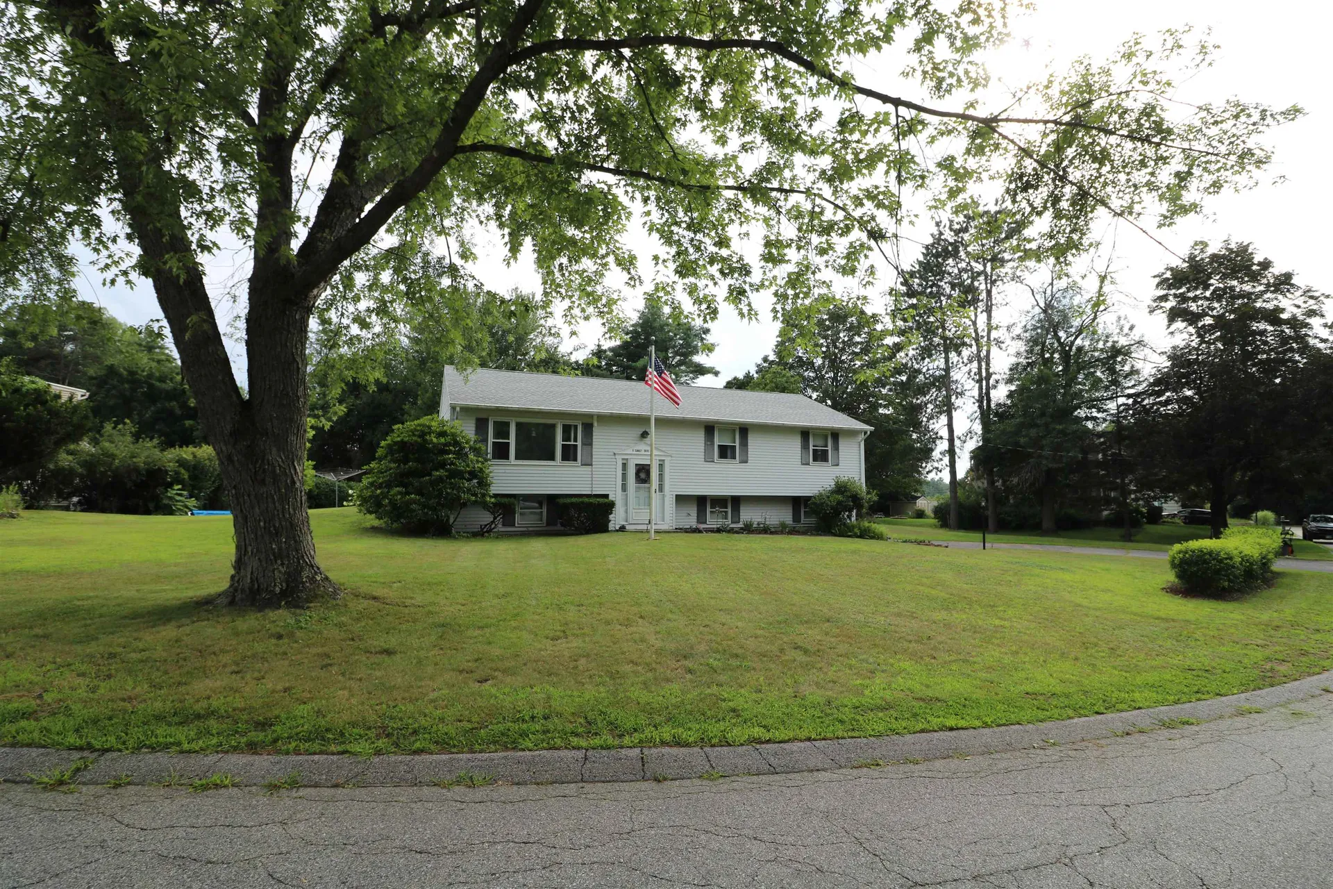8 Sunset Drive Somersworth NH 03878