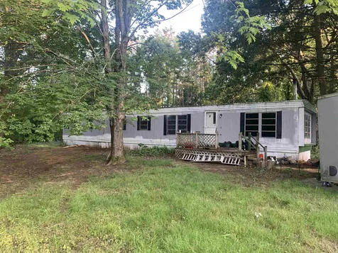 9 Bunker Lane Madbury NH 03823