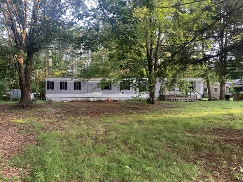 9 Bunker Lane Madbury NH 03823