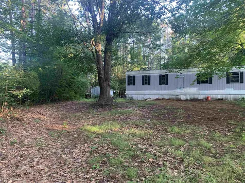 9 Bunker Lane Madbury NH 03823