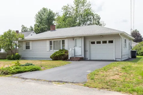 21 Hayden Street Nashua NH 03060