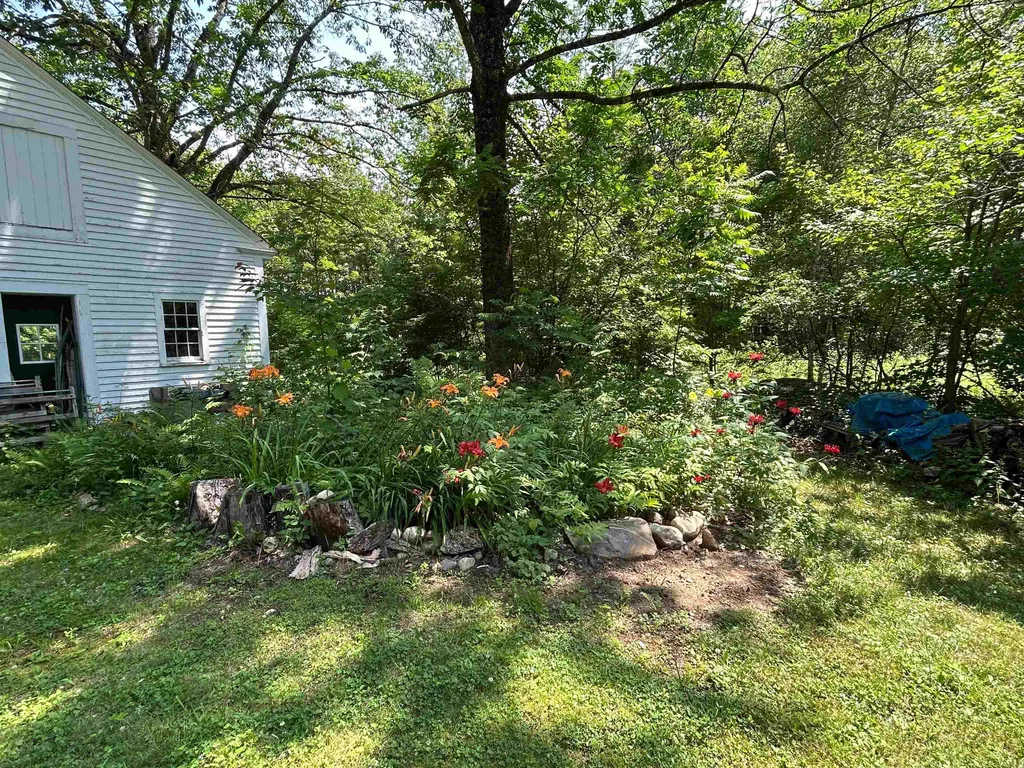 186 Whiteface Road Sandwich NH 03259