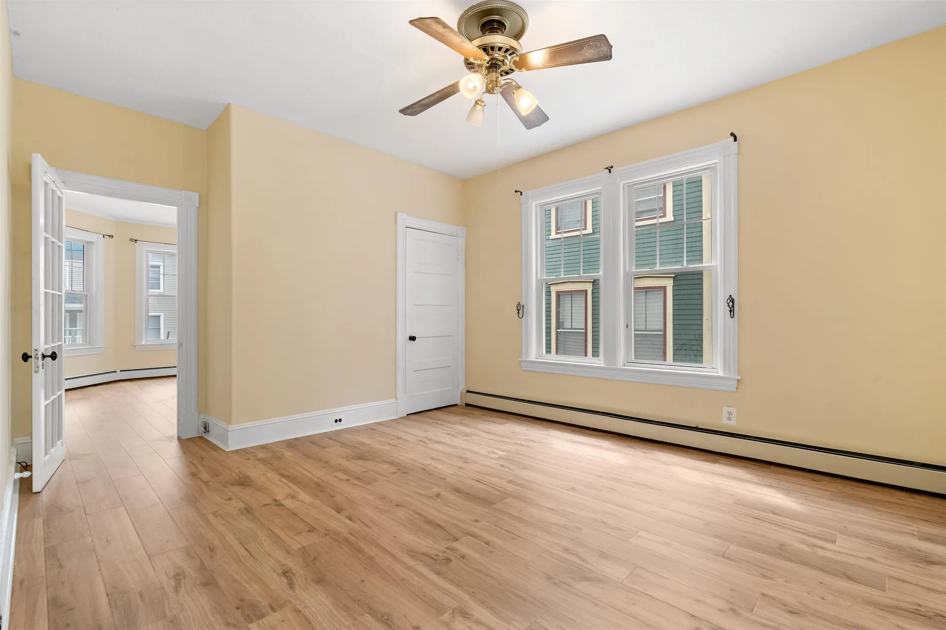 14 Everett Street Manchester NH 03104