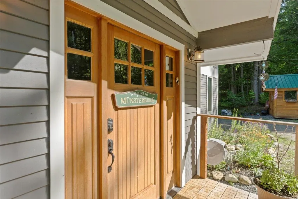 1223 Cole Pond Road Jamaica VT 05343