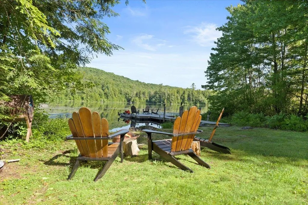1223 Cole Pond Road Jamaica VT 05343