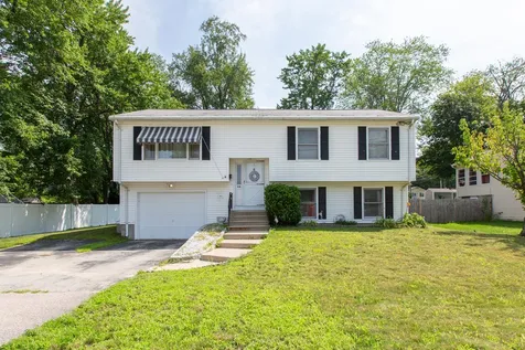 40 Ruth Avenue Manchester NH 03109