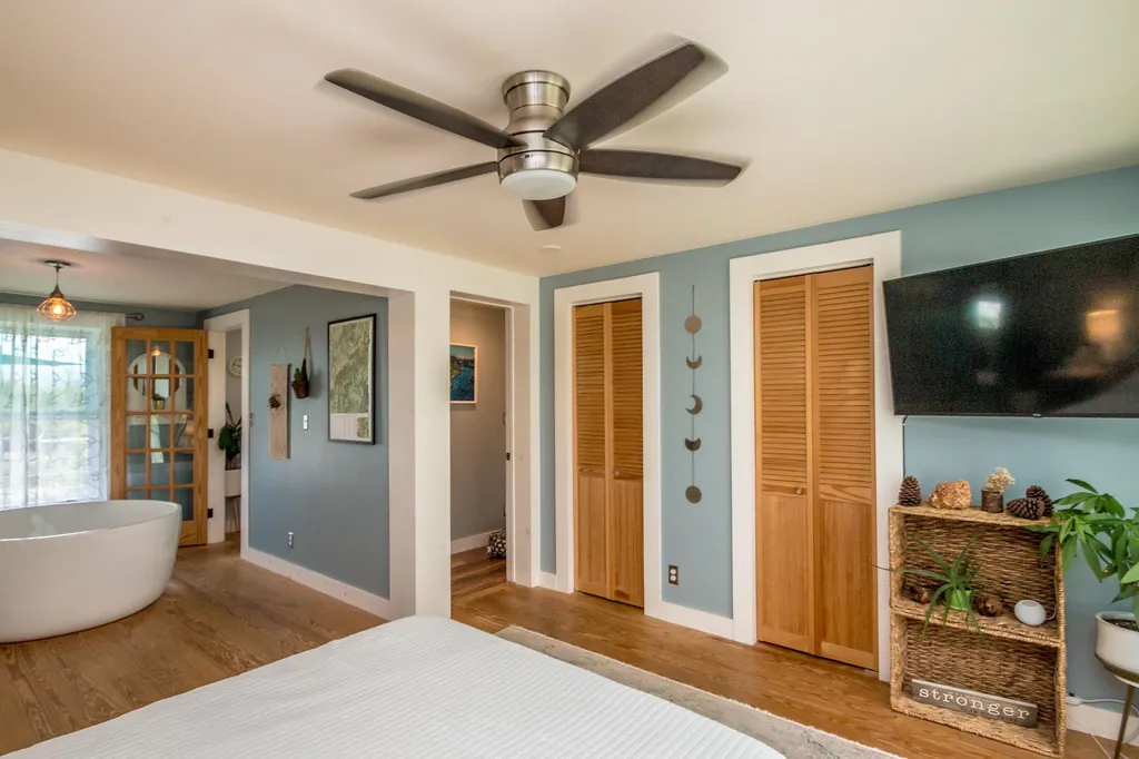 642 Jefferson Road Whitefield NH 03598